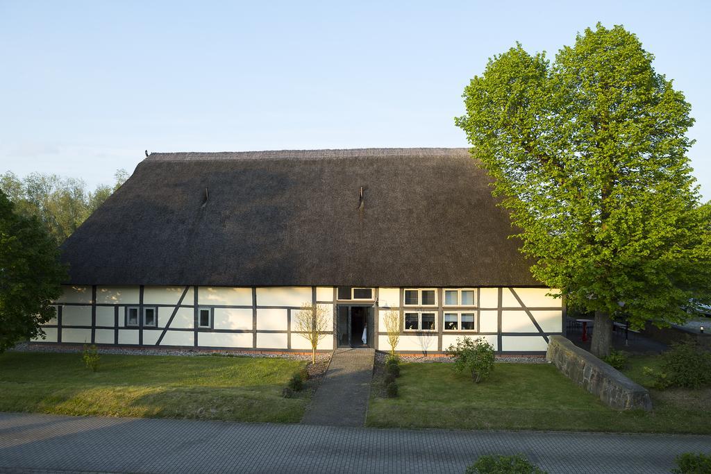 Ostseehotel Kluetzer Winkel Hohen Schoenberg Eksteriør bilde