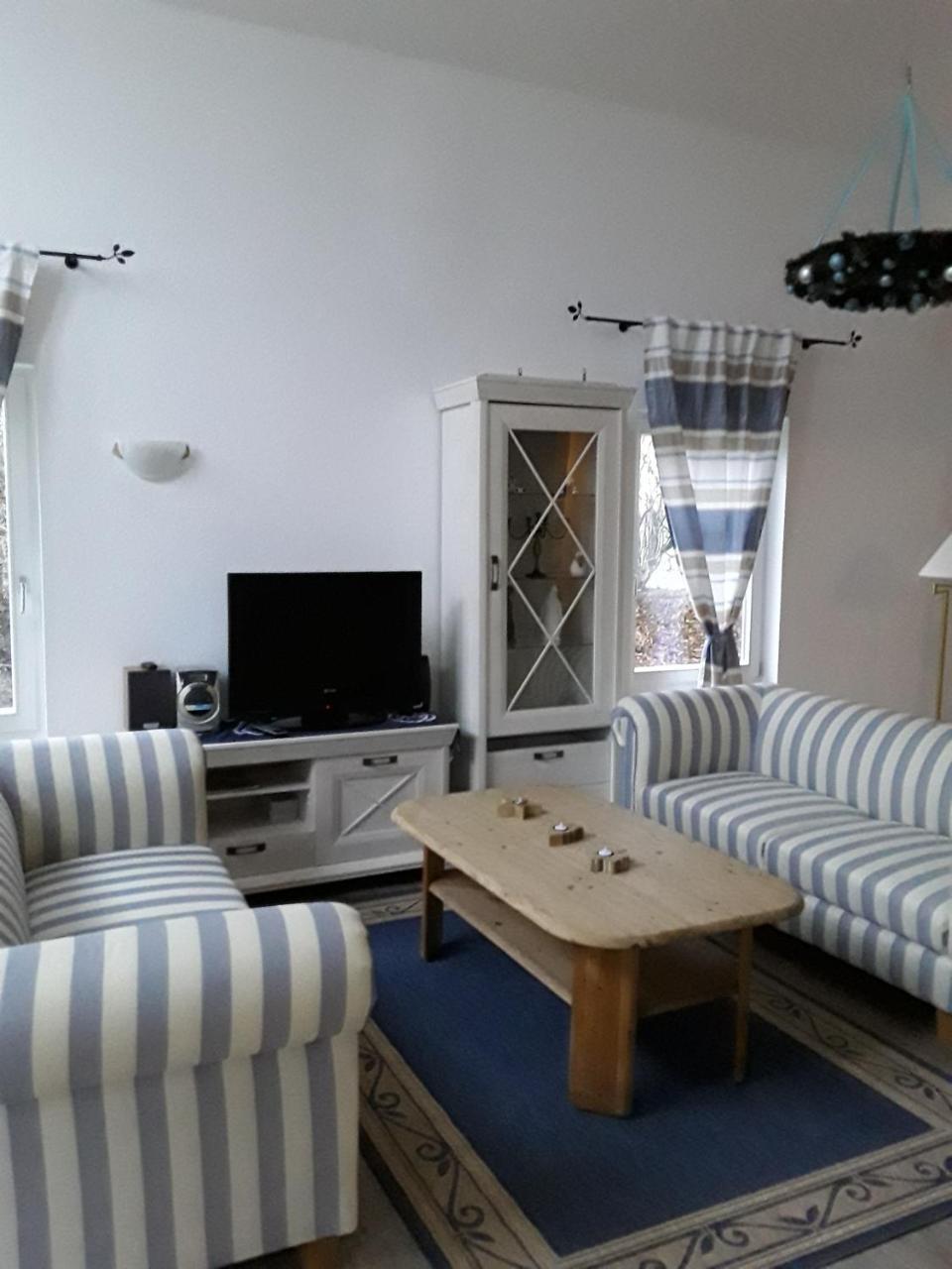 Ostseehotel Kluetzer Winkel Hohen Schoenberg Eksteriør bilde